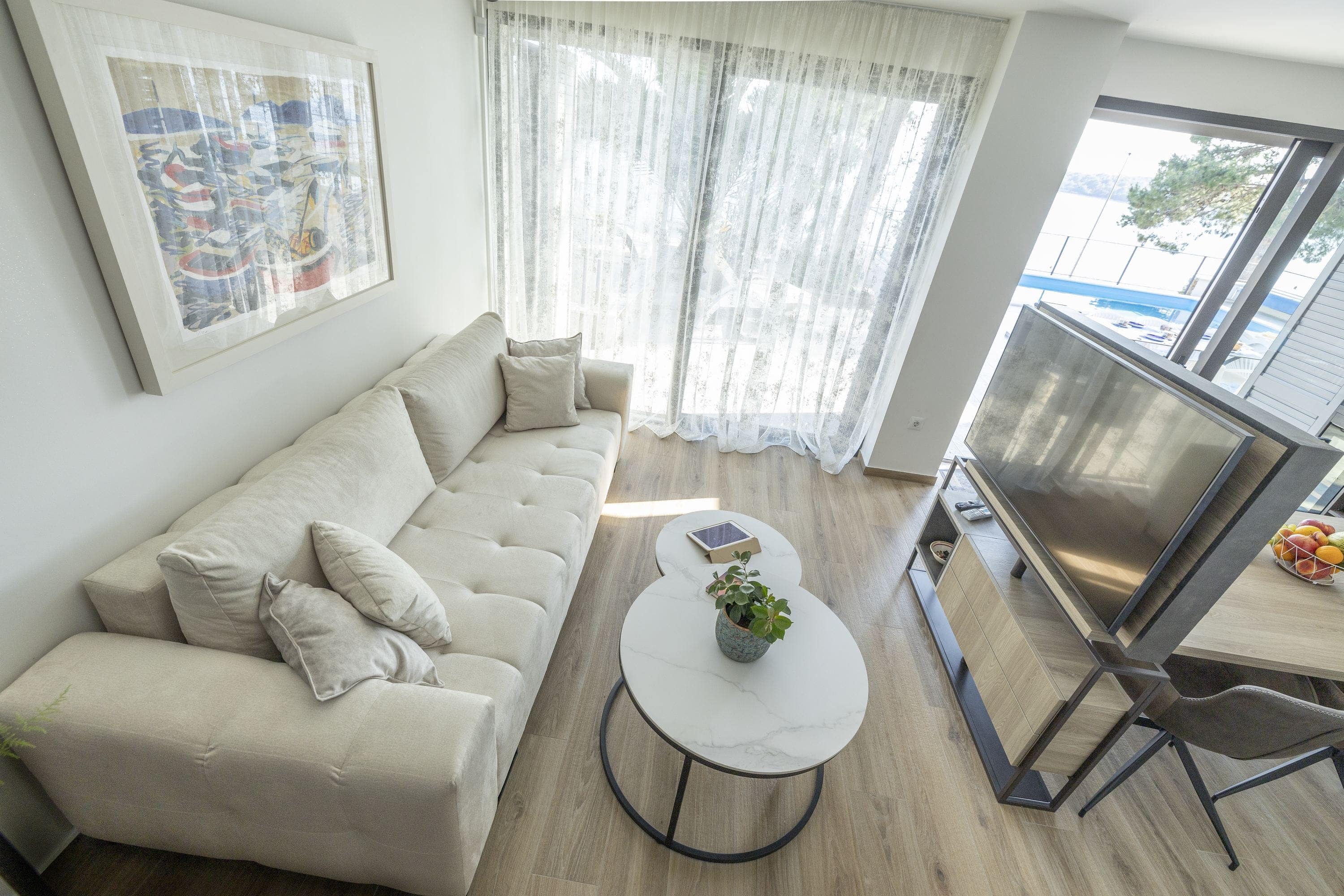 Suite 3